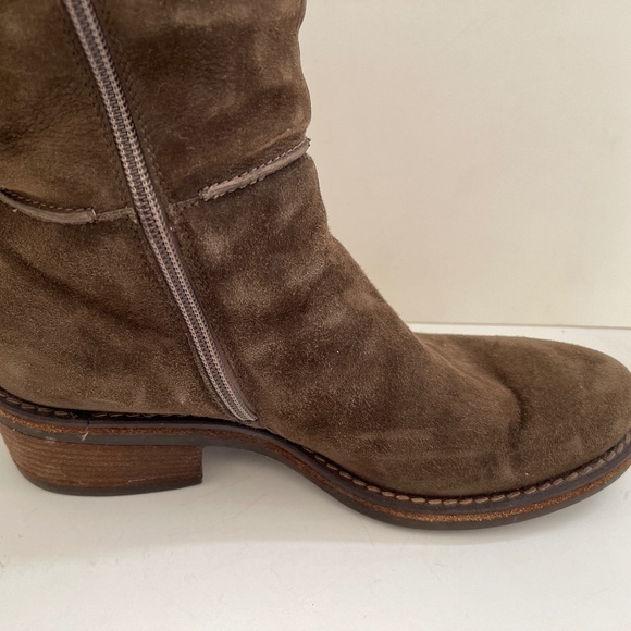 VIC MATIE Knee High Brown Suede Leather Boots from Italy: New w/o Box! Size 39 - Picture 3 of 5